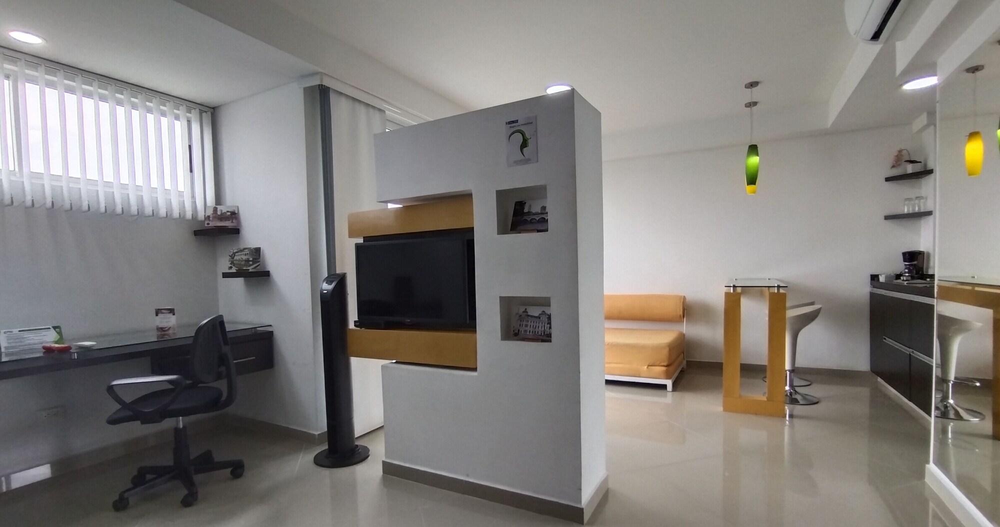 Hotel Piaro In Suites Cali Bagian luar foto