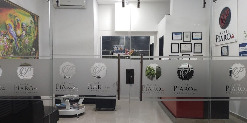 Hotel Piaro In Suites Cali Bagian luar foto