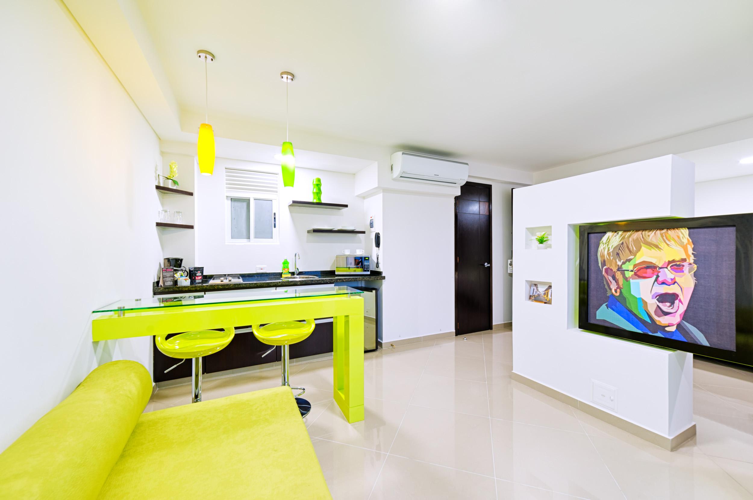 Hotel Piaro In Suites Cali Bagian luar foto
