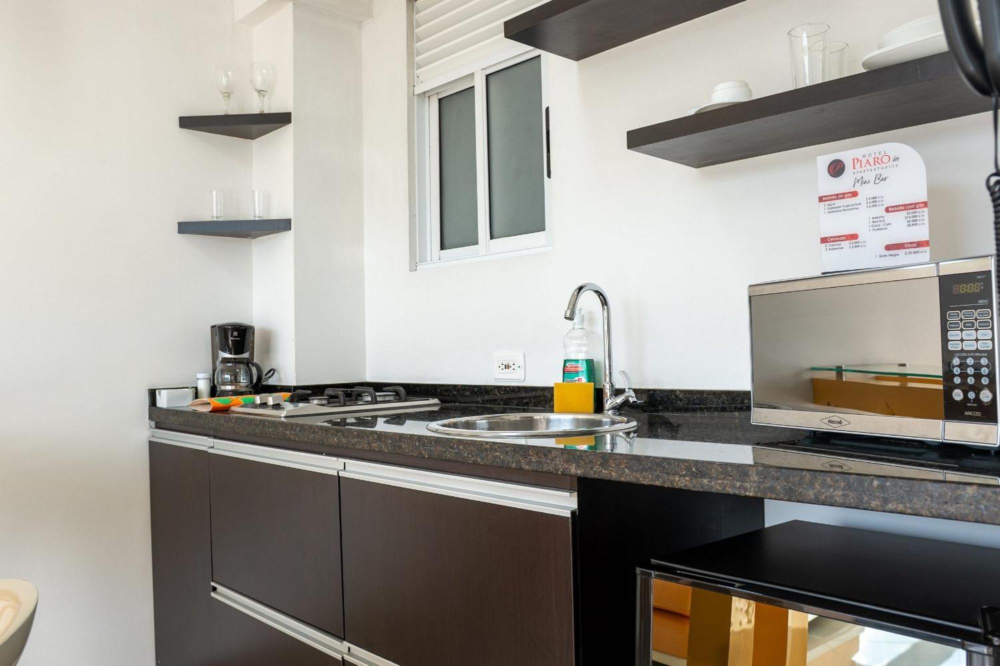 Hotel Piaro In Suites Cali Bagian luar foto