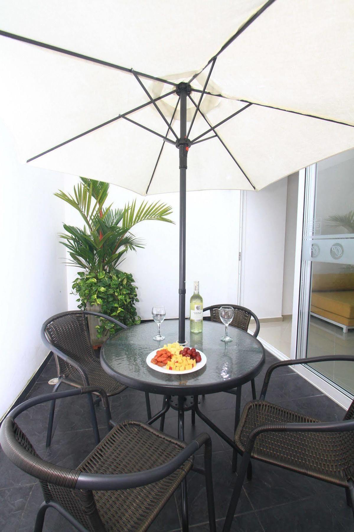 Hotel Piaro In Suites Cali Bagian luar foto